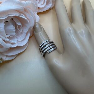 💎 Women's Fashion Diamond Ring 💍 size 8.5